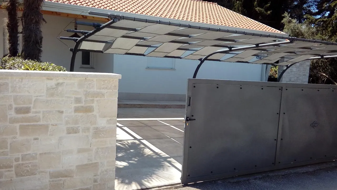 Apartments Skalin Novigrad Istria 0*,